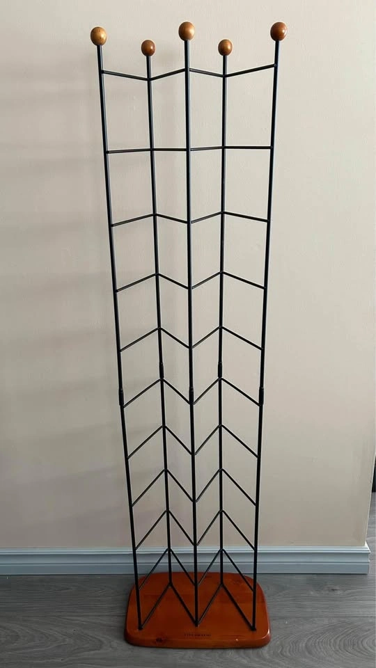 CD/Media Stand - photo 2