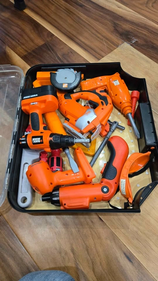 Home Depot Workbench and Black & Decker Junior Tool Set - photo 3