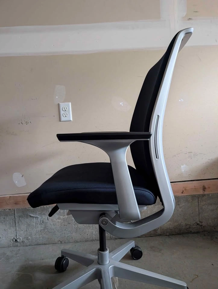 Steelcase Think V2 Office Chair - photo 4