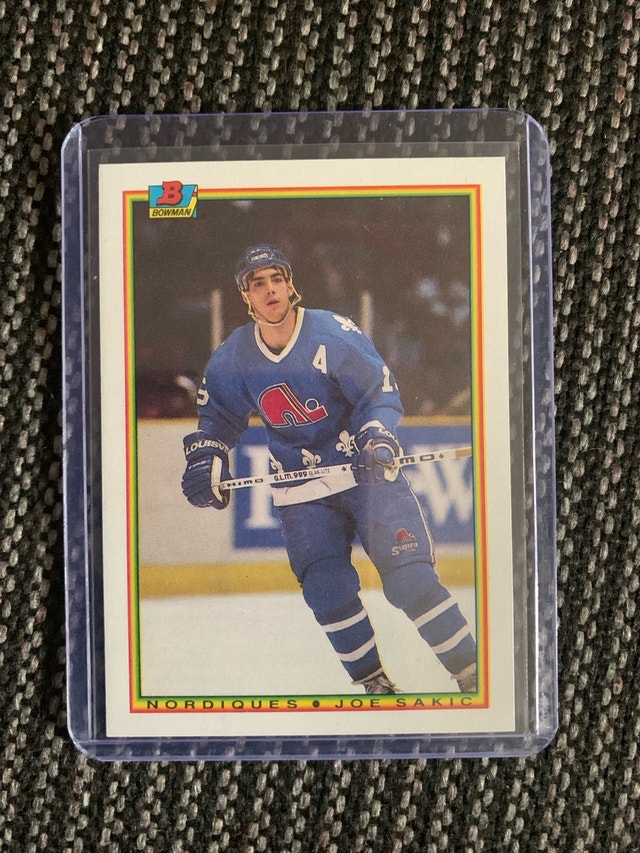 Bowman Joe Sakic 1990 NHL Card
