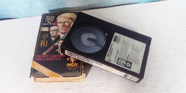 Merry Christmas, Mr. Lawrence (BETA) 1983 - photo 3