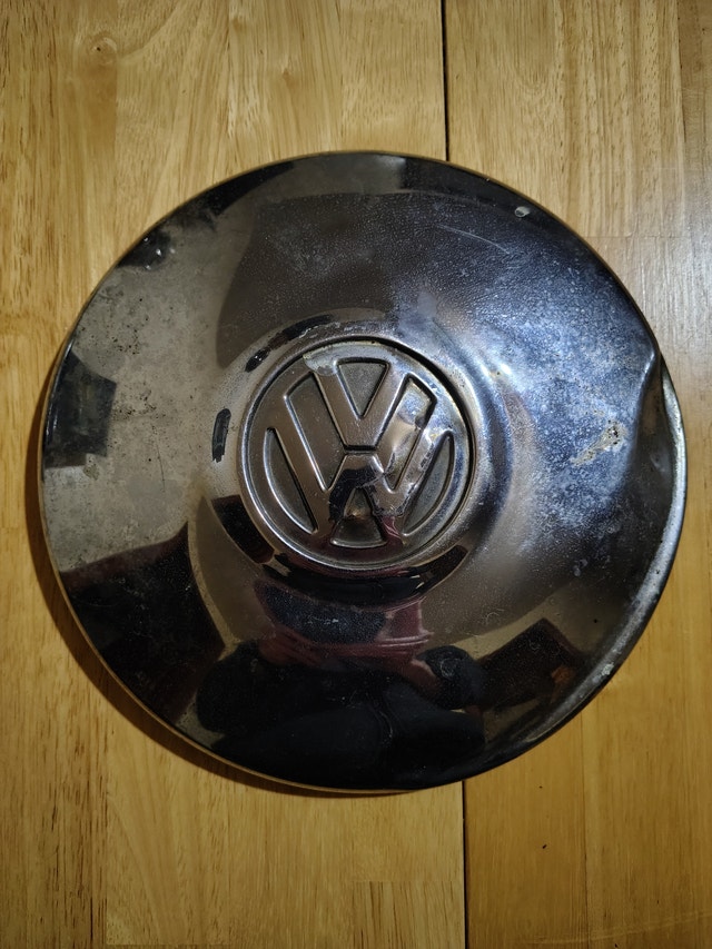 Volkswagen VW Beetle Kharman Ghia Chrome Center Cap (1968-1979)