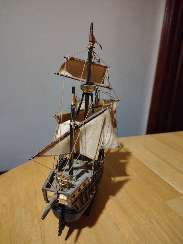 Vintage Santa Maria Ship Megatone AM Radio - photo 3