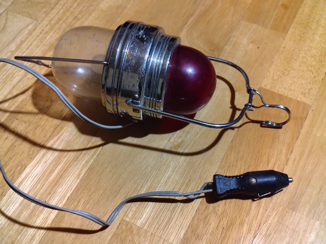 PIFCO Vintage 1950-60's Car Battery Inspection Lamp - photo 2