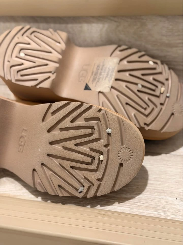 Ugg Plush Platform US 6 - photo 4