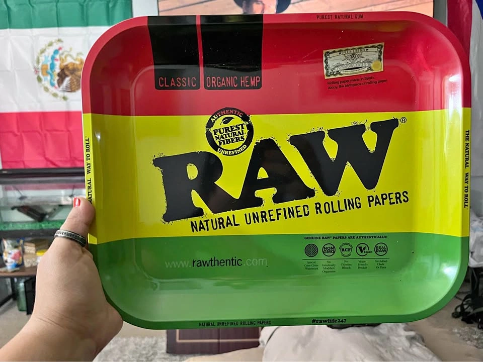 RAW Rolling Tray