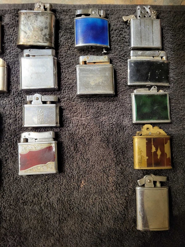 Vintage lighter lot - photo 4