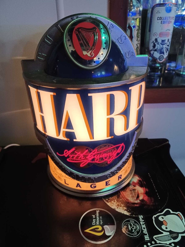 Harp, Smithwick's, and Kilkenny Bar Displays - photo 2