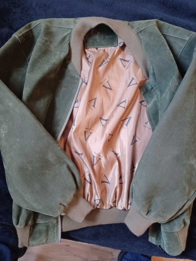 Vintage Italian Suede Bomber Jacket - photo 2