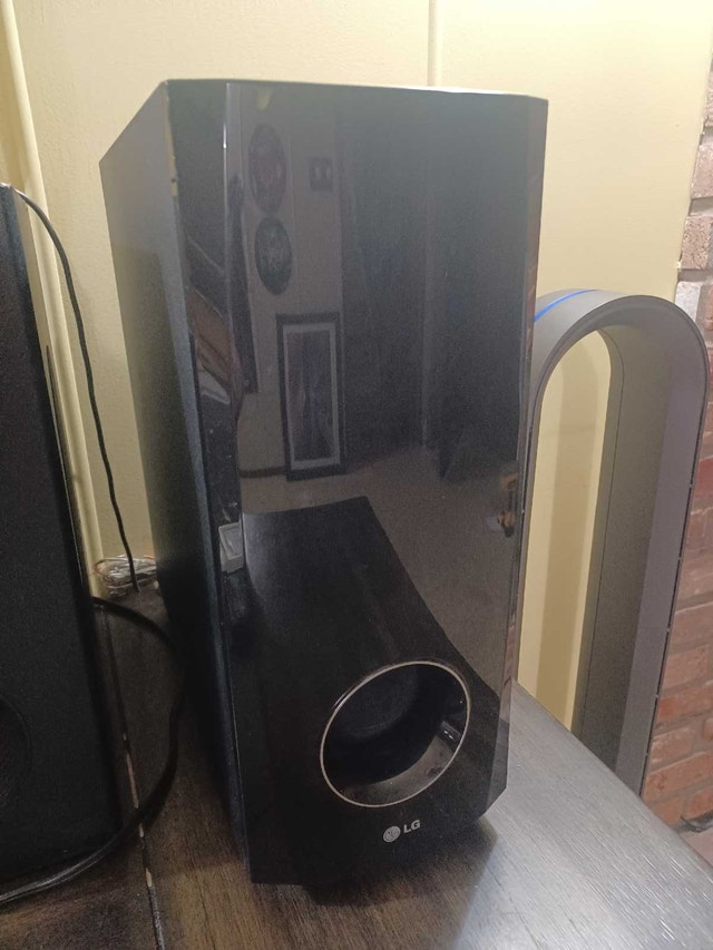 LG SH93SA-W Speaker System - photo 2