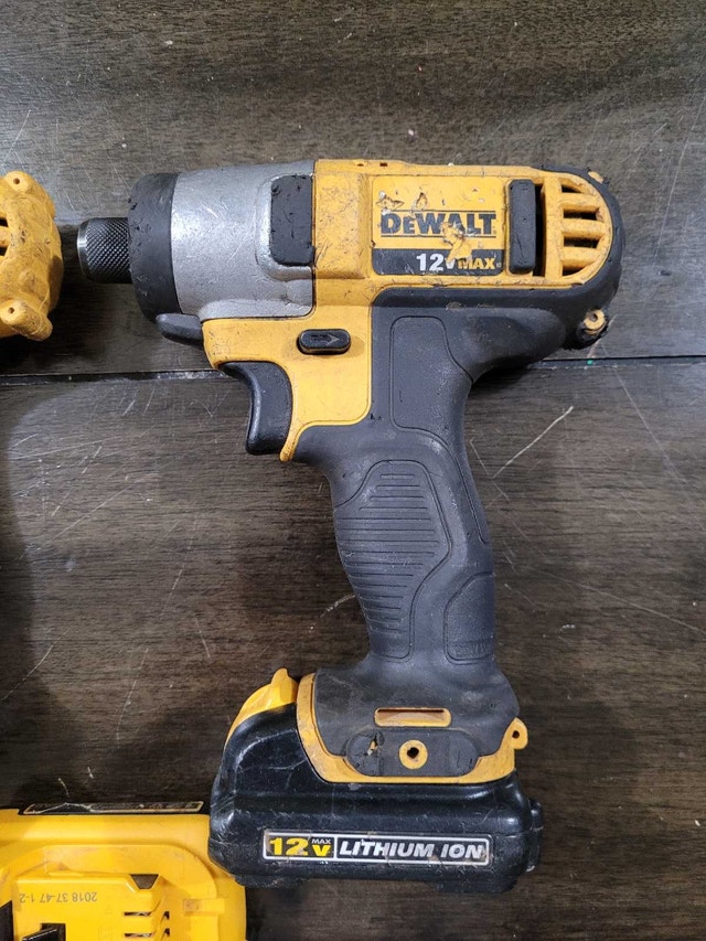 DeWalt 12V Max Power Tool Combo Set - photo 2