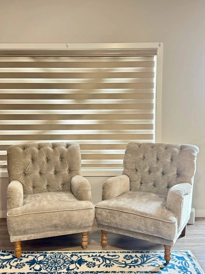 Accent Chairs - photo 3