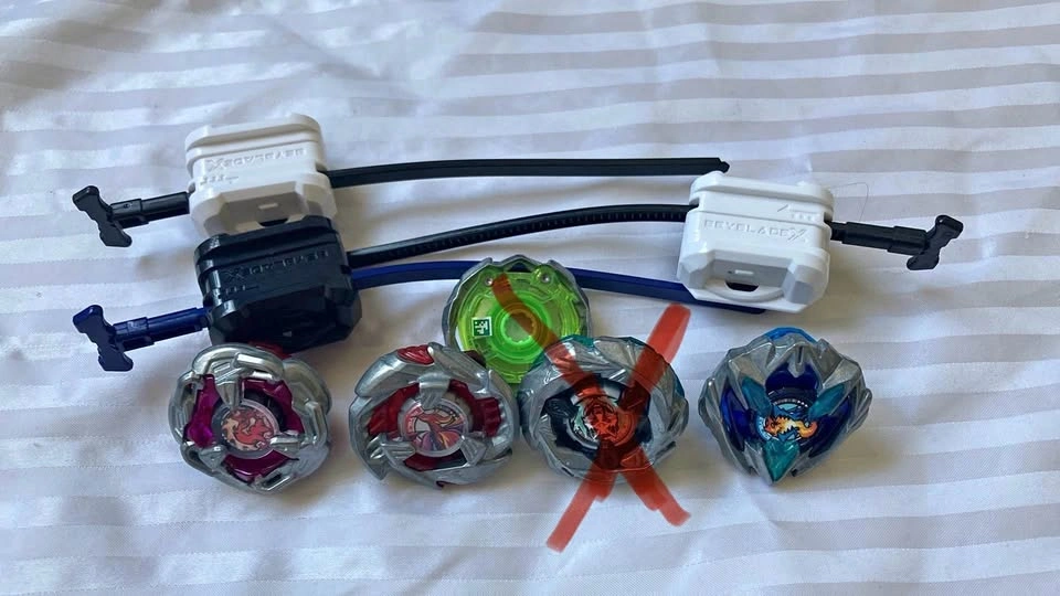 Beyblade x lot