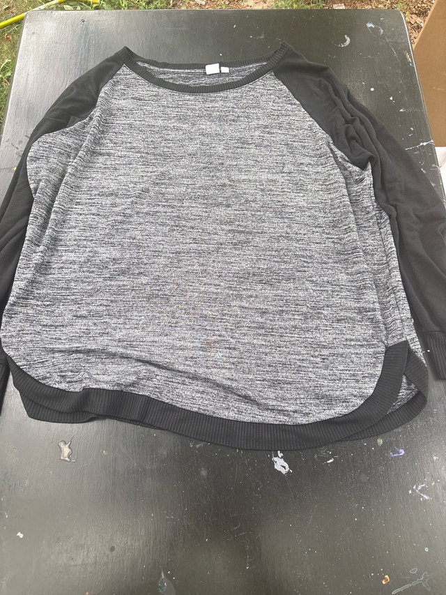 Gap Long Sleeve Shirt