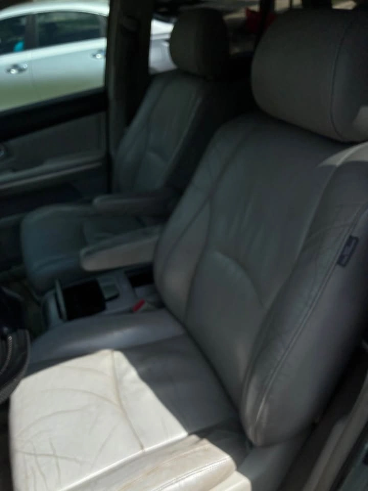 2006 Lexus Hybrid Utility car - photo 3