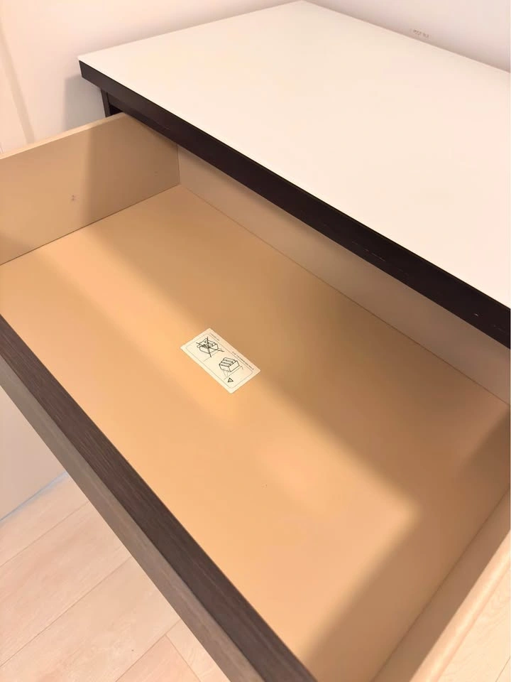 IKEA MALM 4-Drawer Dresser with Glass Top - photo 4