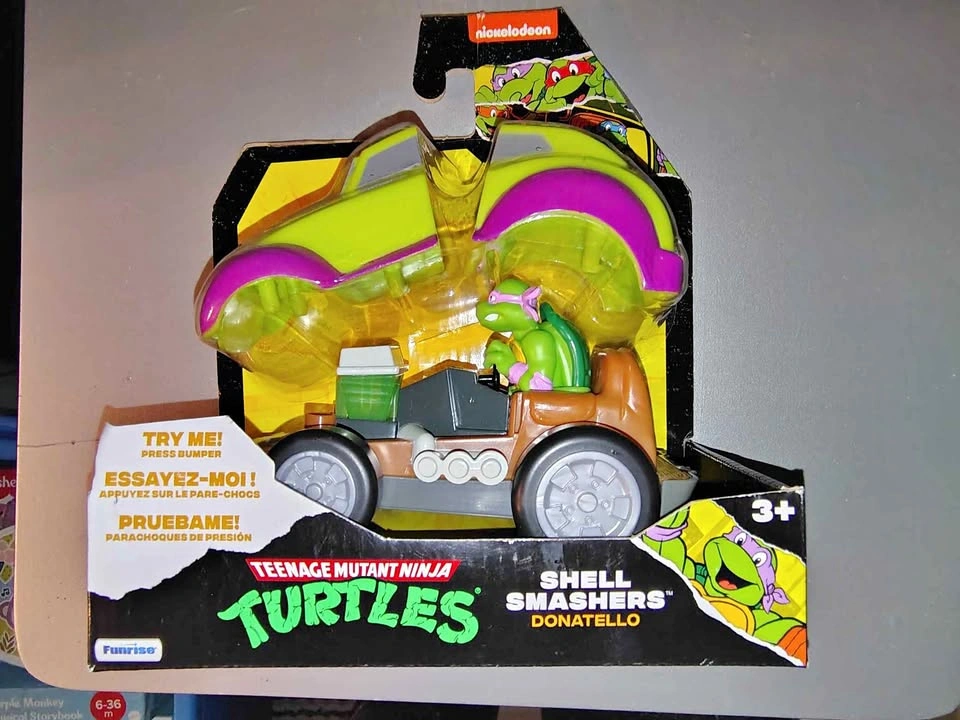TMNT Shell Smashers Donatello Vehicle Toy