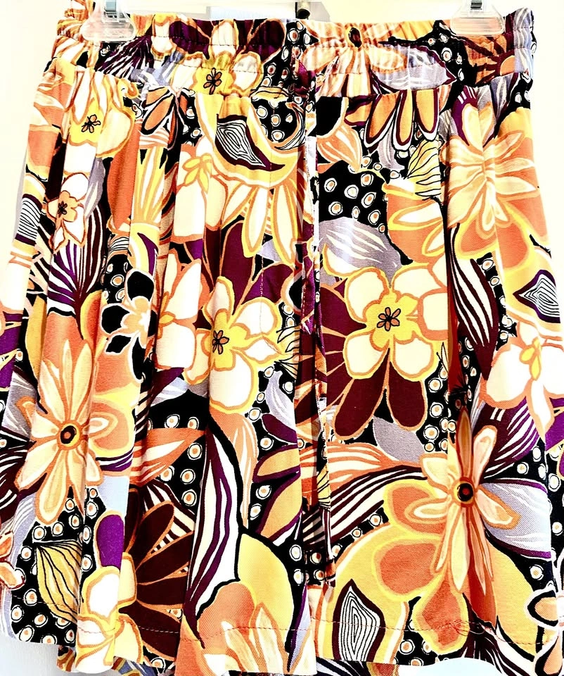 Nasty Gal Loose Fit Floral Shorts
