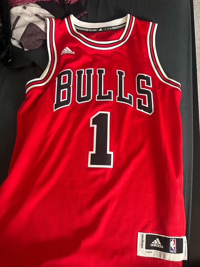 Adidas Chicago Bulls Derrick Rose Jersey