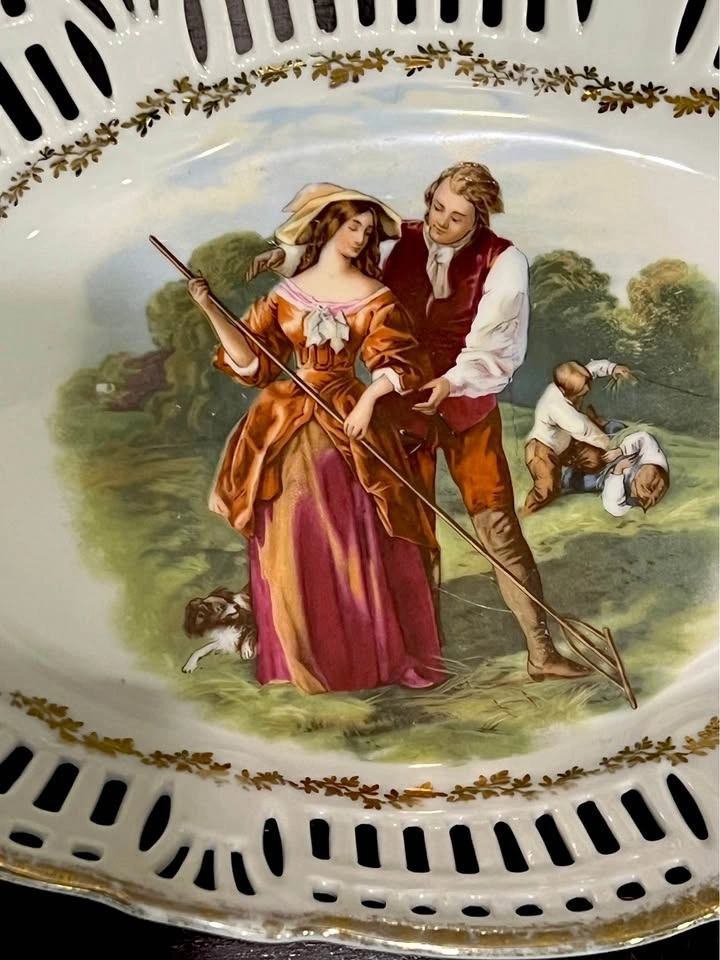 Vintage German Porcelain Lattice Oval Fruit Bowl - Numbered - photo 2
