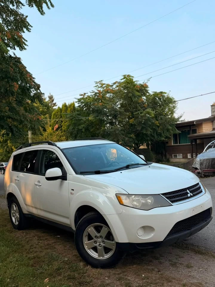 2008 Mitsubishi Outlander - photo 4