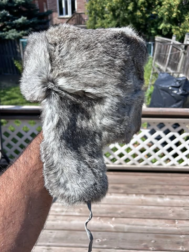 Mogensen Moccasin Co. Unisex Rabbit Fur Hat, size L