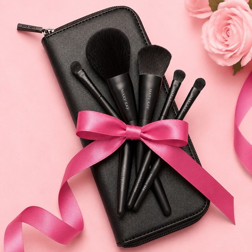 Mary Kay Essential Brush Collection/5 Makeup Brushes+Case