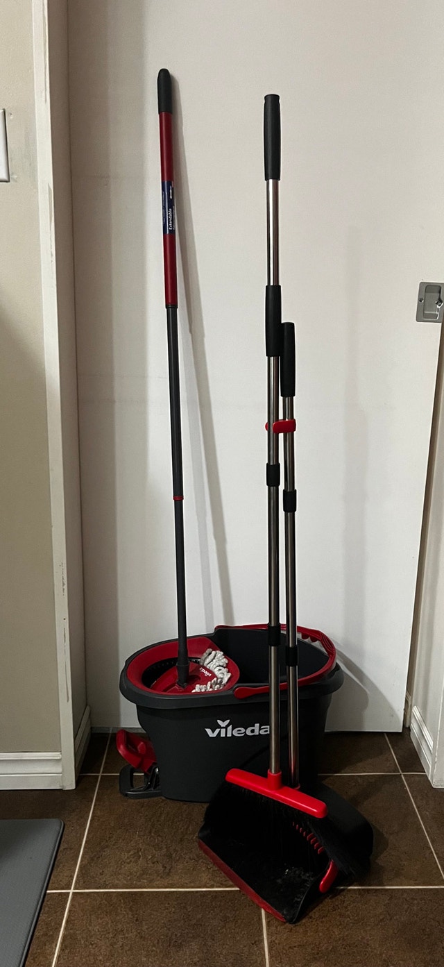 Vileda Mop and Broom Set