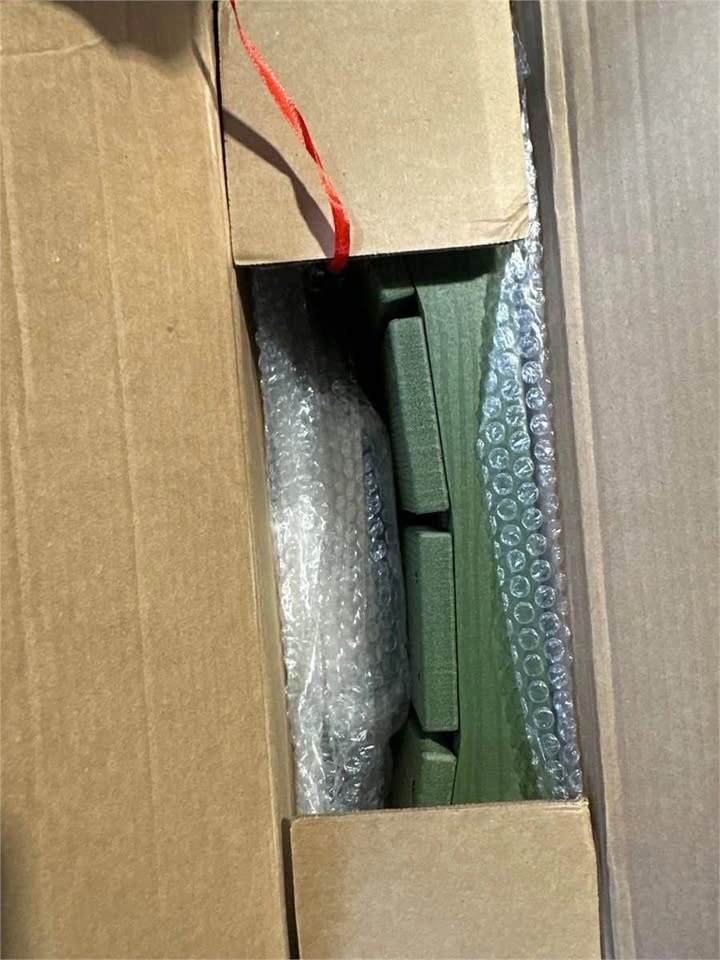 NEW IN BOX Green Adirondack Chair with Cup Holder - photo 4