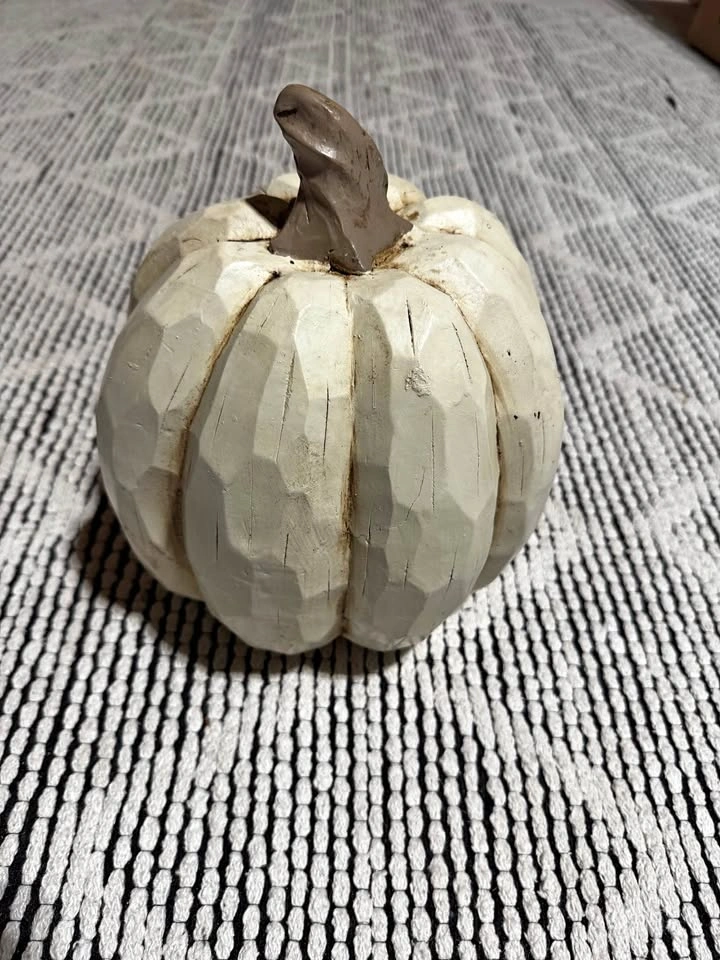 Tabletop pumpkin decor