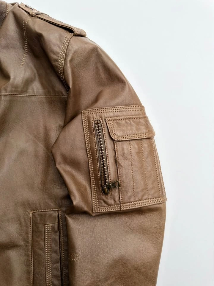 Danier Mens Genuine Leather Bomber Jacket - Size Large - photo 2