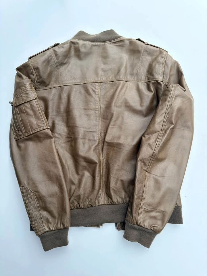 Danier Mens Genuine Leather Bomber Jacket - Size Large - photo 5