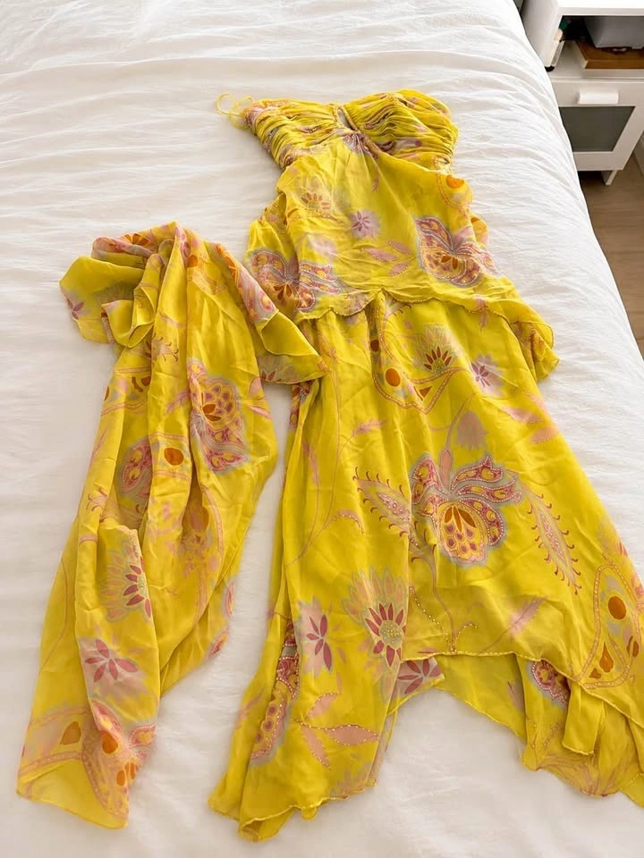 Beautiful Yellow Nite Chic Dress – Size 10
