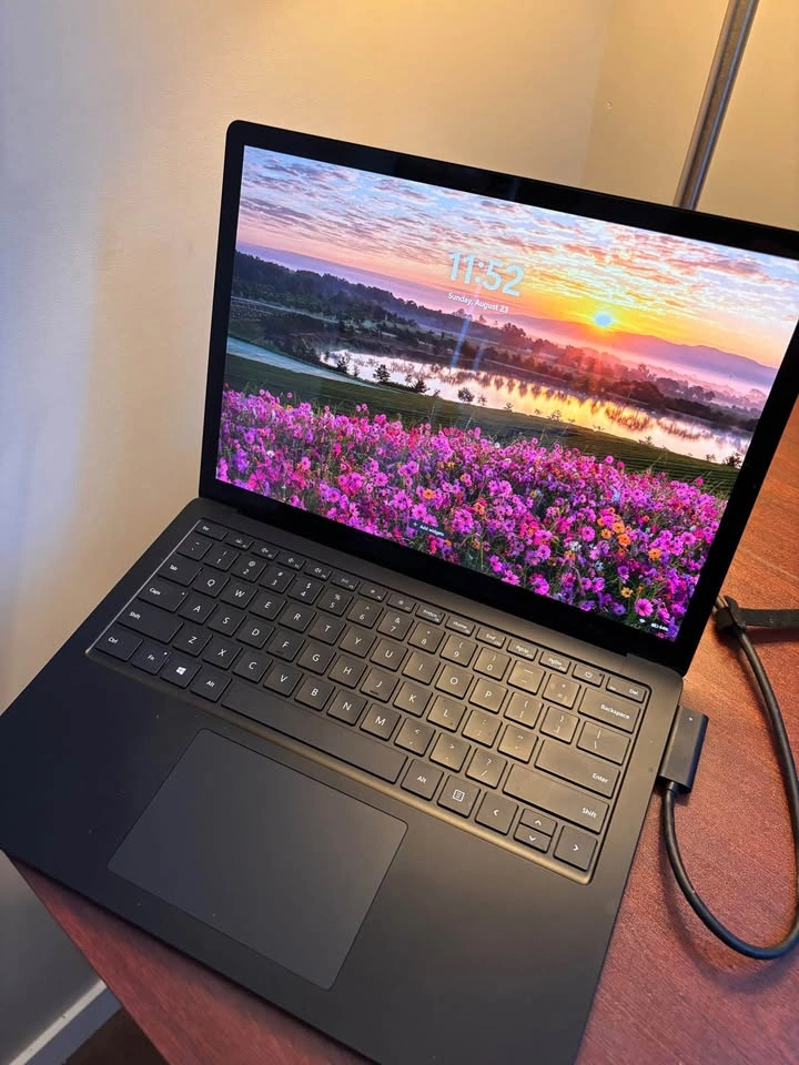 Microsoft Surface Pro | 11th Gen Intel Core i7 | 16 GB RAM - photo 4