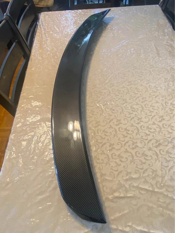 2023 Chrysler 300 spoiler - photo 4