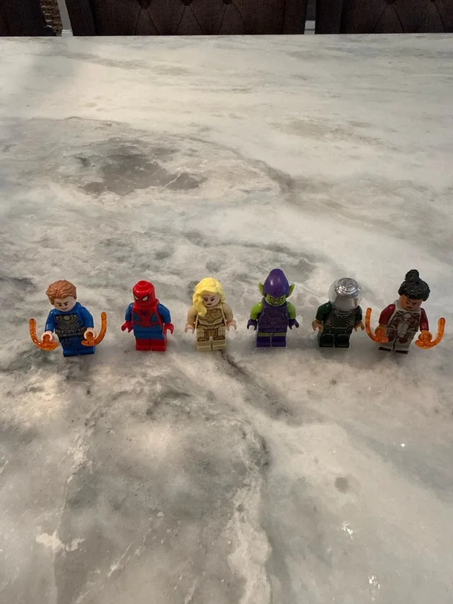 LEGO Marvel Minifigure Bundle