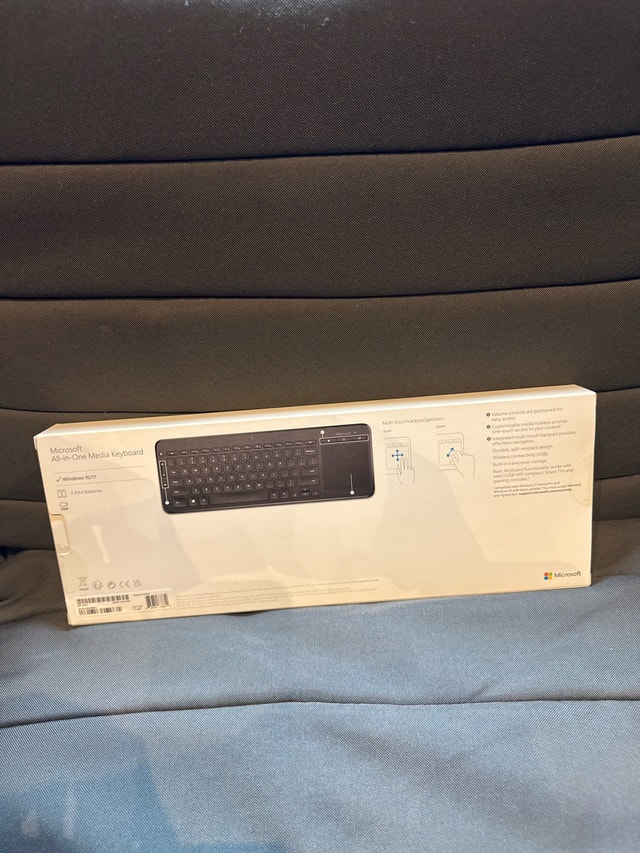 Microsoft All-in-One Media Keyboard - photo 5