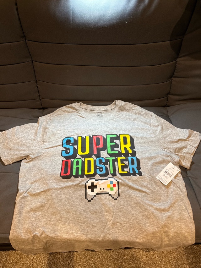 Super Mario Dadster T-Shirt - XL