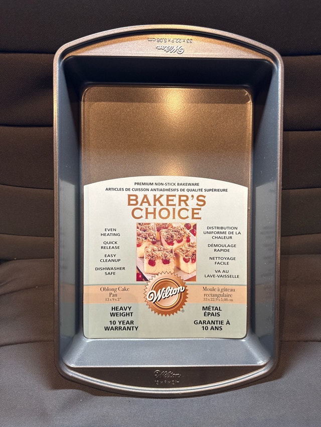 Wilton Oblong Cake Pan