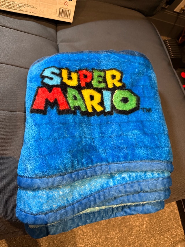 Super Mario Bundle Games Puzzle Storybook Blanket - photo 4
