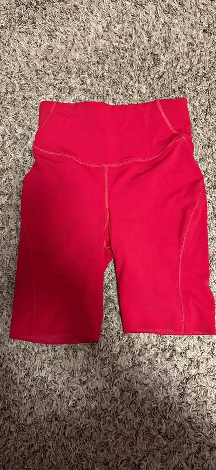 Lululemon Fast and Free High-Rise Shorts Size 2