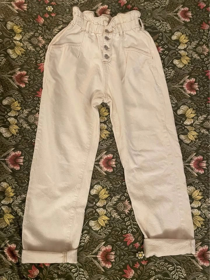 Paperbag button jeans white Size XS brand Mango (Spain)