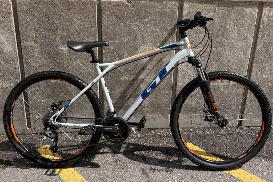 GT Aggressor Mountain Bike