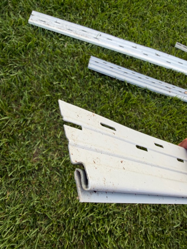 siding starter strip - photo 2