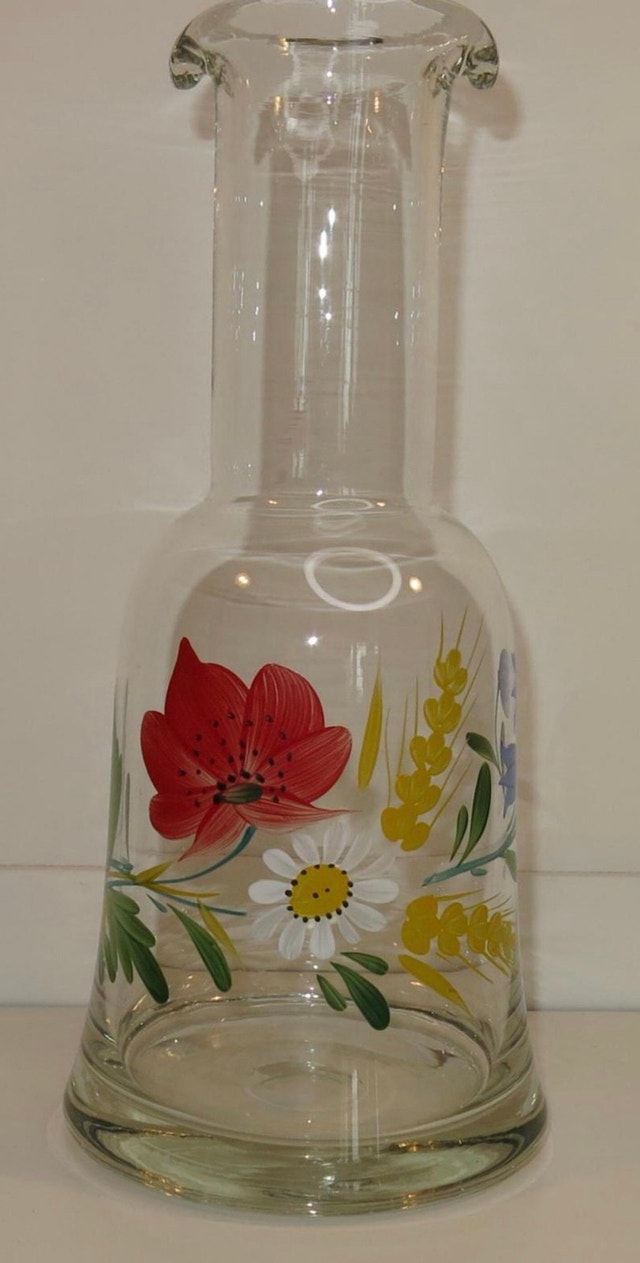 juice pitcher