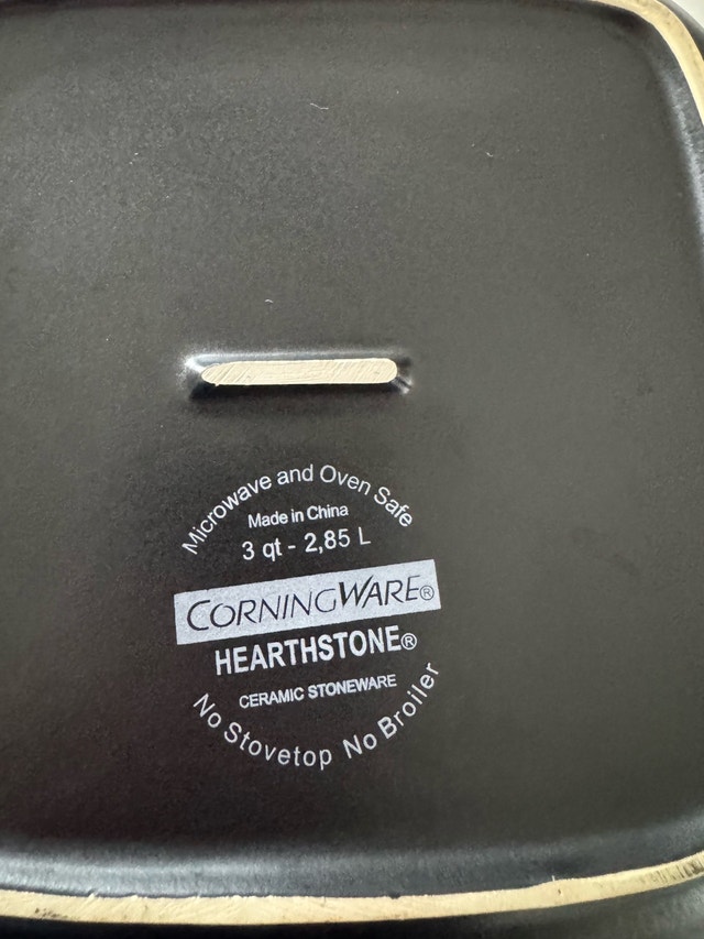 CorningWare 9x13 Pan and 1.9L Dish with Lids - photo 5