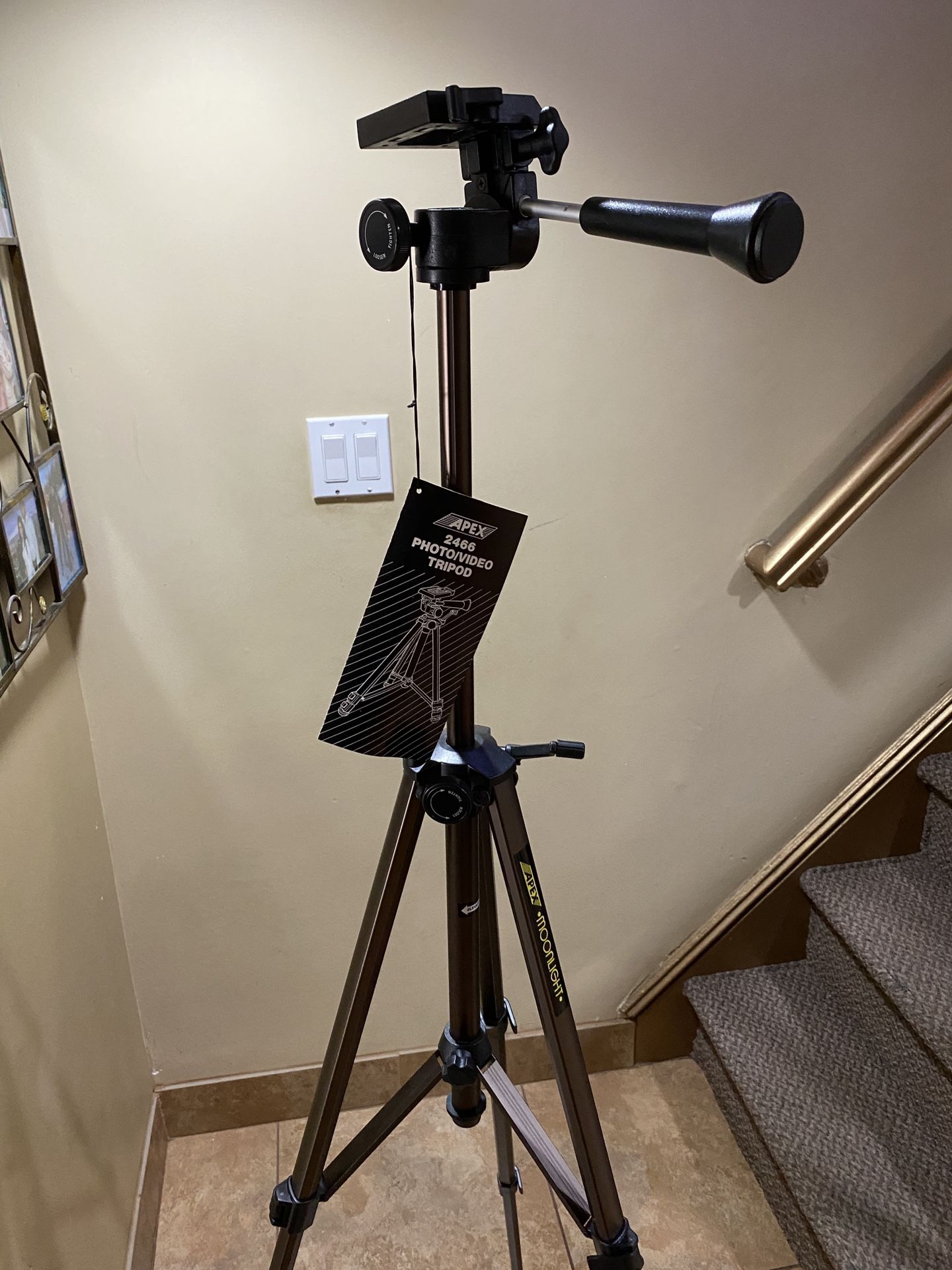 Tripod - photo 4