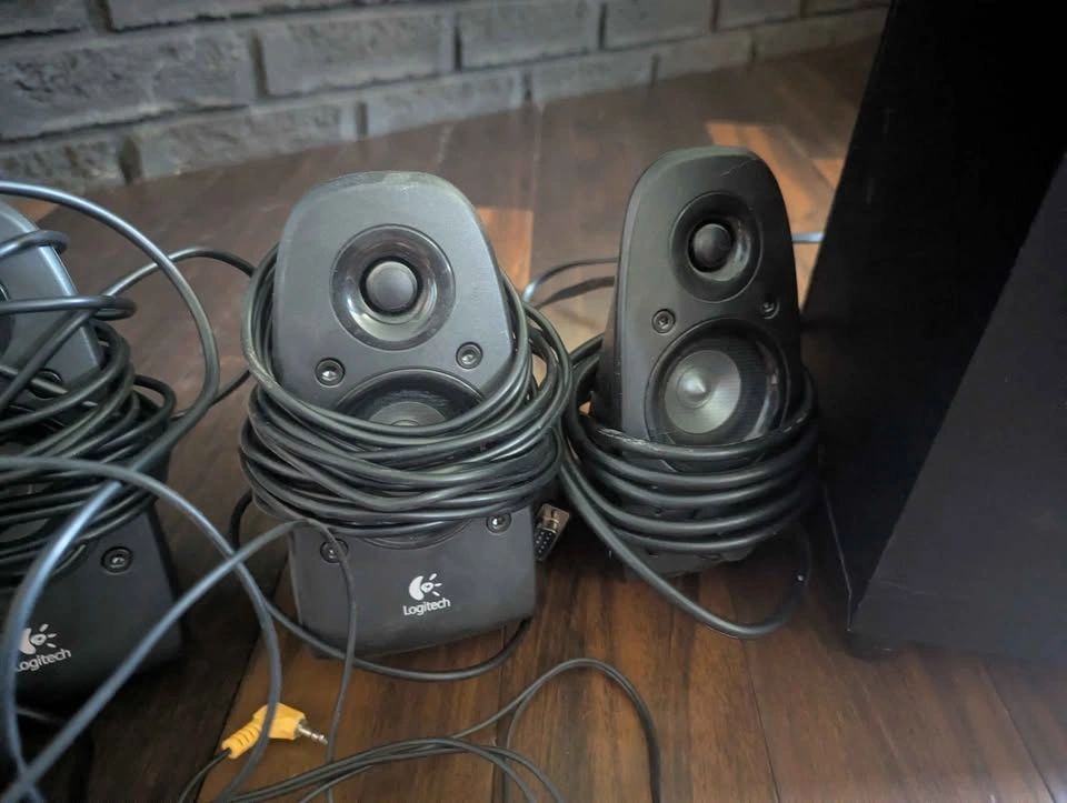Surround Sound Speaker System – $75 - photo 4