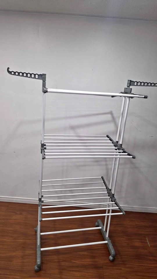 Cloth stand