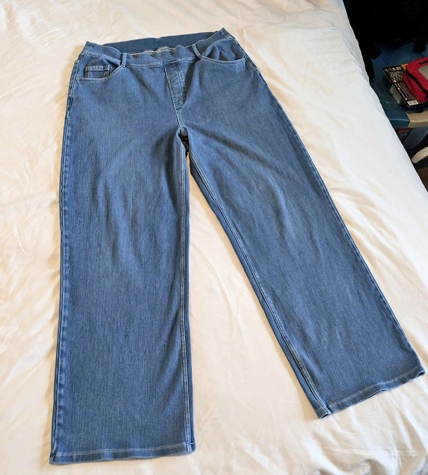 Stretchy Halara Pants
